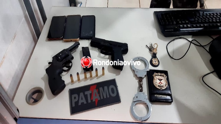 PERIGO: Trio é preso com armas e algema da polícia após sequestrar jovens na capital