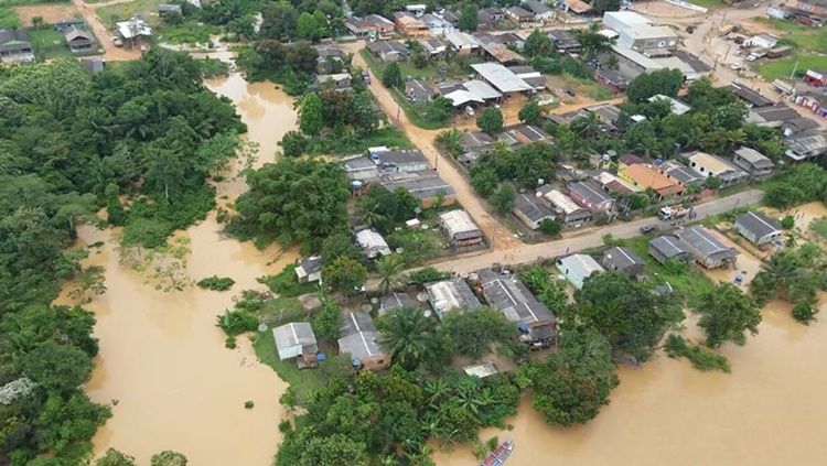 SITUAÇÃO DE EMERGÊNCIA: Estado do Acre continua a sofrer com cheias, dengue e covid-19