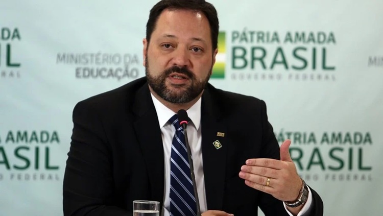 DECISÃO: Presidente do Inep, Alexandre Lopes, é exonerado do cargo