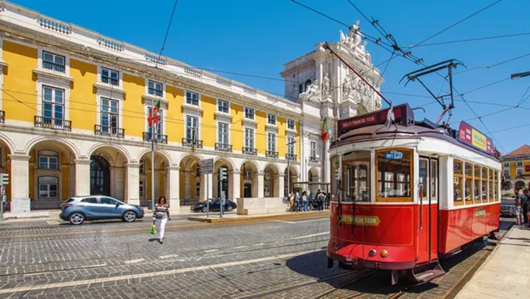 OUTRO PAÍS: Brasileiros lideraram pedidos para residir em Portugal em 2020, diz levantamento