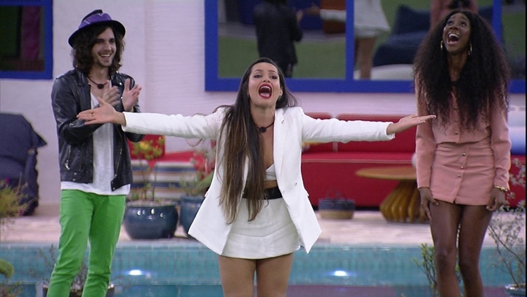 BBB21: Camilla, Fiuk e Juliette disputam prêmio de R$ 1,5 milhão na reta final