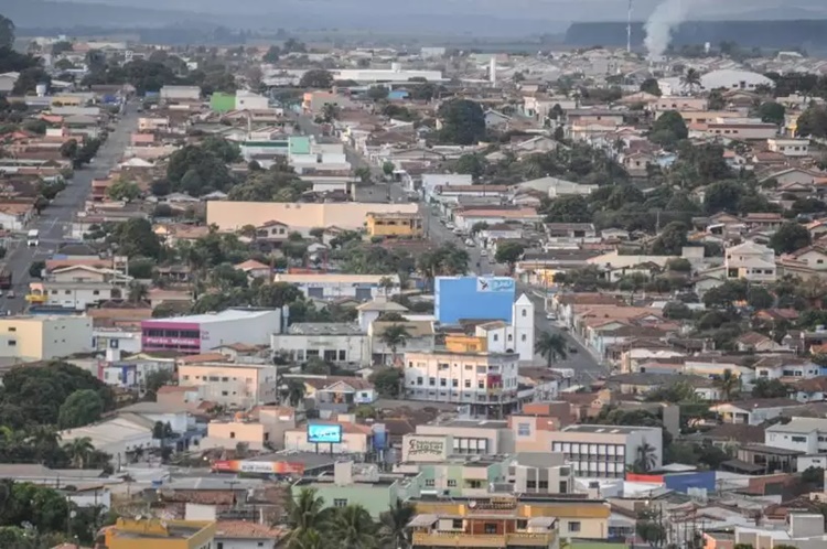 SEM RENDA: 43% das casas receberam auxílio do governo em junho, mostra IBGE