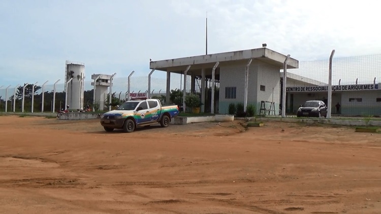 FUGA: Detentos fogem do Centro de Ressocialização de Ariquemes durante banho de sol