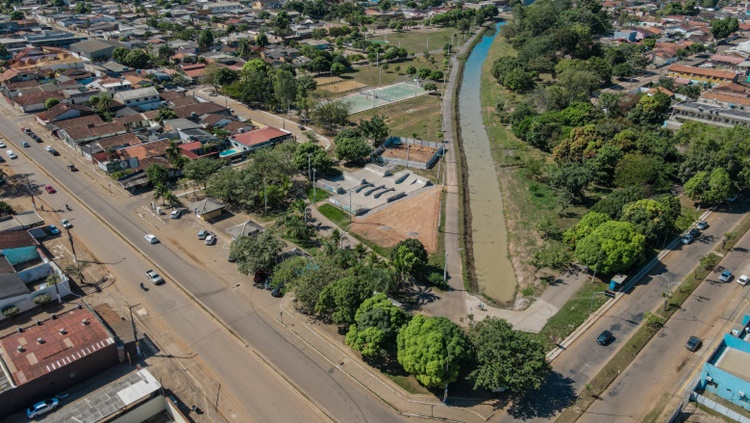 SKATE PARK: Revitalização do Parque Jardim das Mangueiras segue em ritmo acelerado