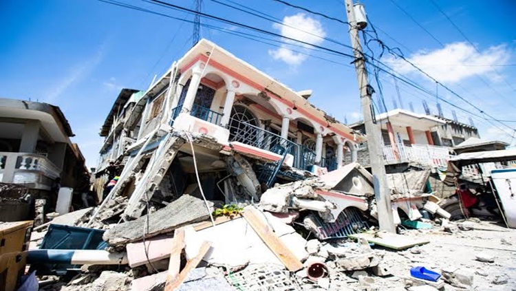 SOCORRO: Haitianos em Porto Velho lançam campanha para ajudar vítimas de terremoto