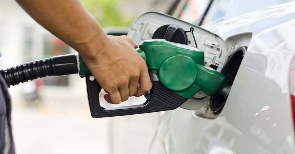 MAIS CARA: Gasolina sobe pela quinta semana seguida e chega a R$ 7,99