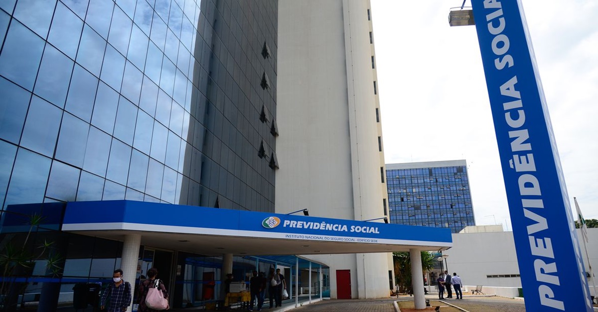 INSS: Mais de 90 mil beneficiários têm até sexta para agendar perícia médica