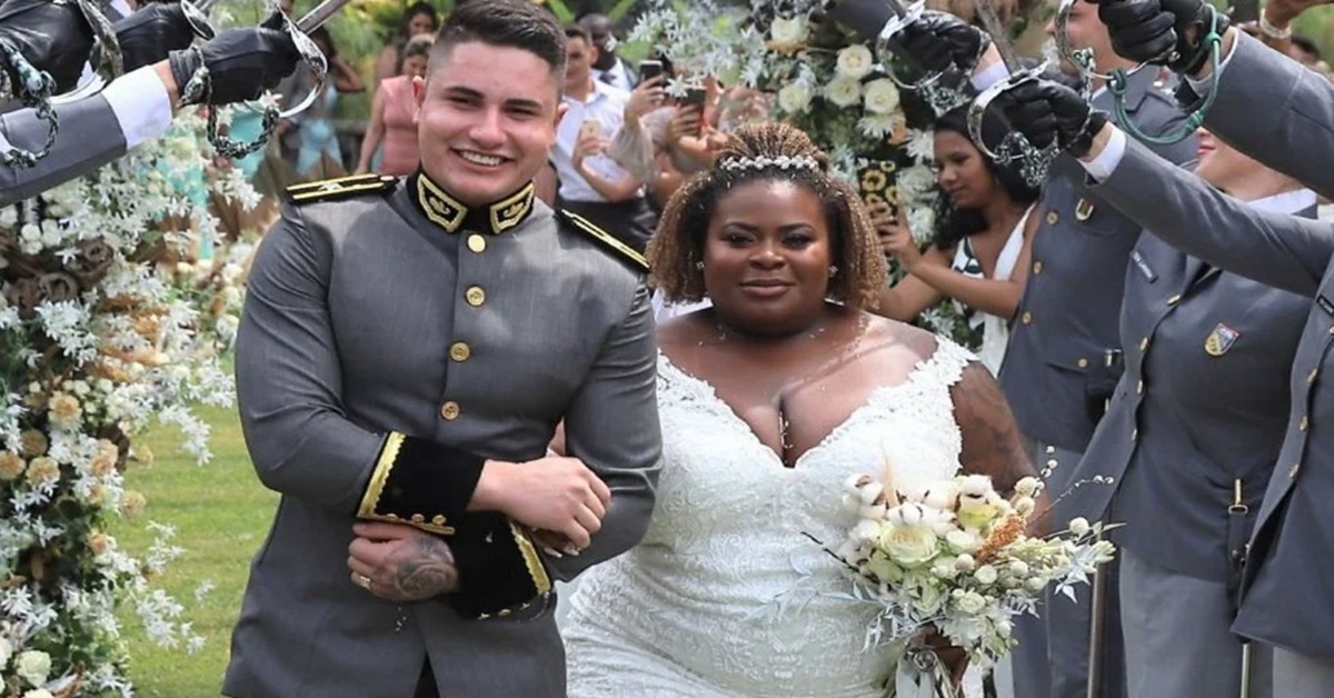 'ME ENSINOU O AMOR': Marido de Jojo Todynho se declara para cantora após casamento