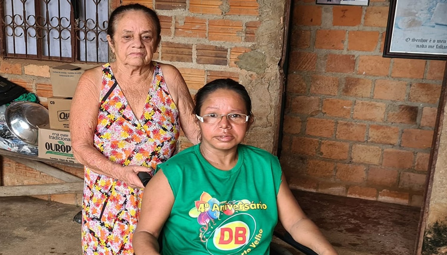 DIFICULDADES: Após sofrer AVC, mulher fica com sequelas e necessita de doações 