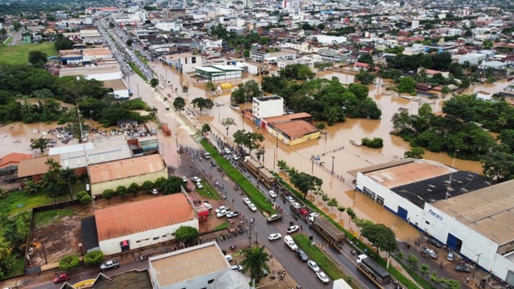 ENCHENTES: Defesa Civil orienta sobre cuidados com chuvas constantes 