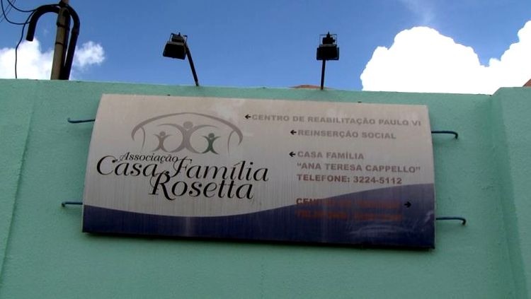 CARTA CONVITE: Associação Casa Rosetta comunica o adiamento de edital de licitação