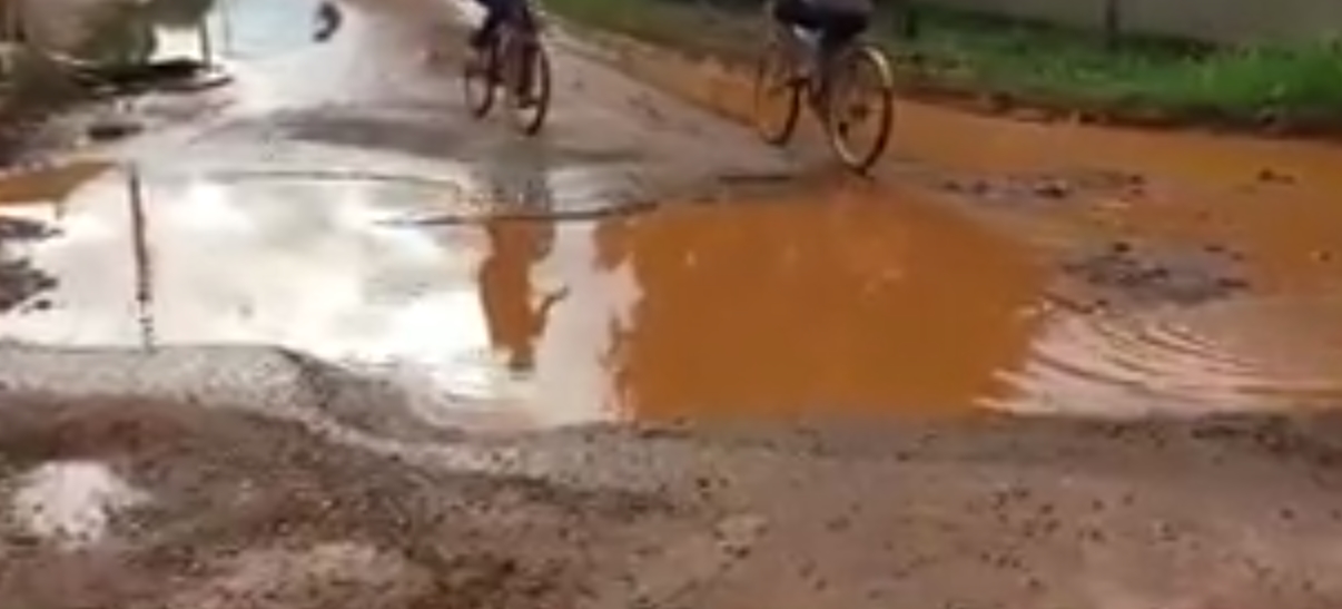 ABANDONADO: Moradores pedem socorro no bairro Esperança da Comunidade