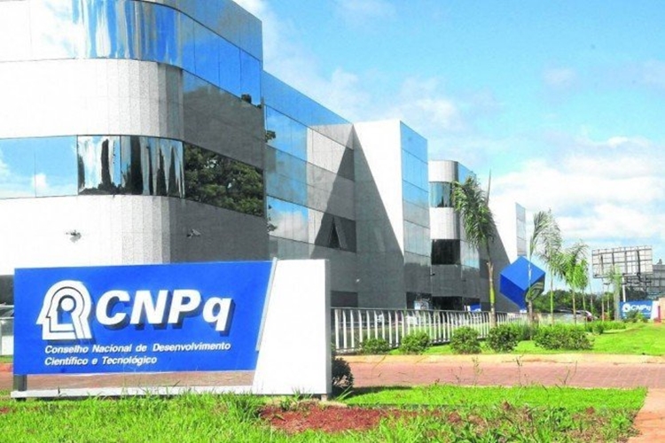 PREJUÍZO: Plataformas do CNPq estão há nove dias fora do ar