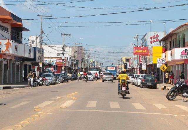 DIA DO TRABALHADOR: Comércio abre normalmente em Porto Velho e fecha no interior do Estado