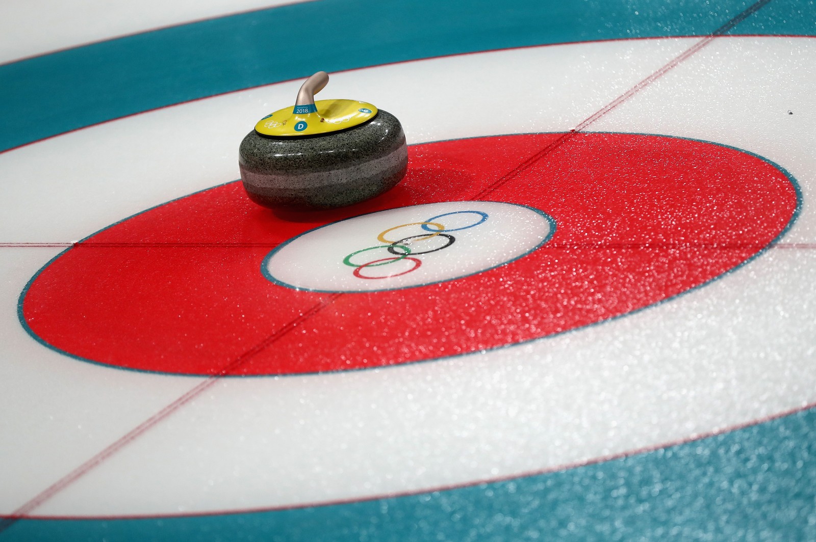 Curling e salto com esqui abrem as Olimpíadas de PyeongChang