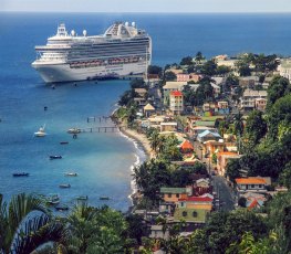 Furacão Maria destrói a ilha Dominica