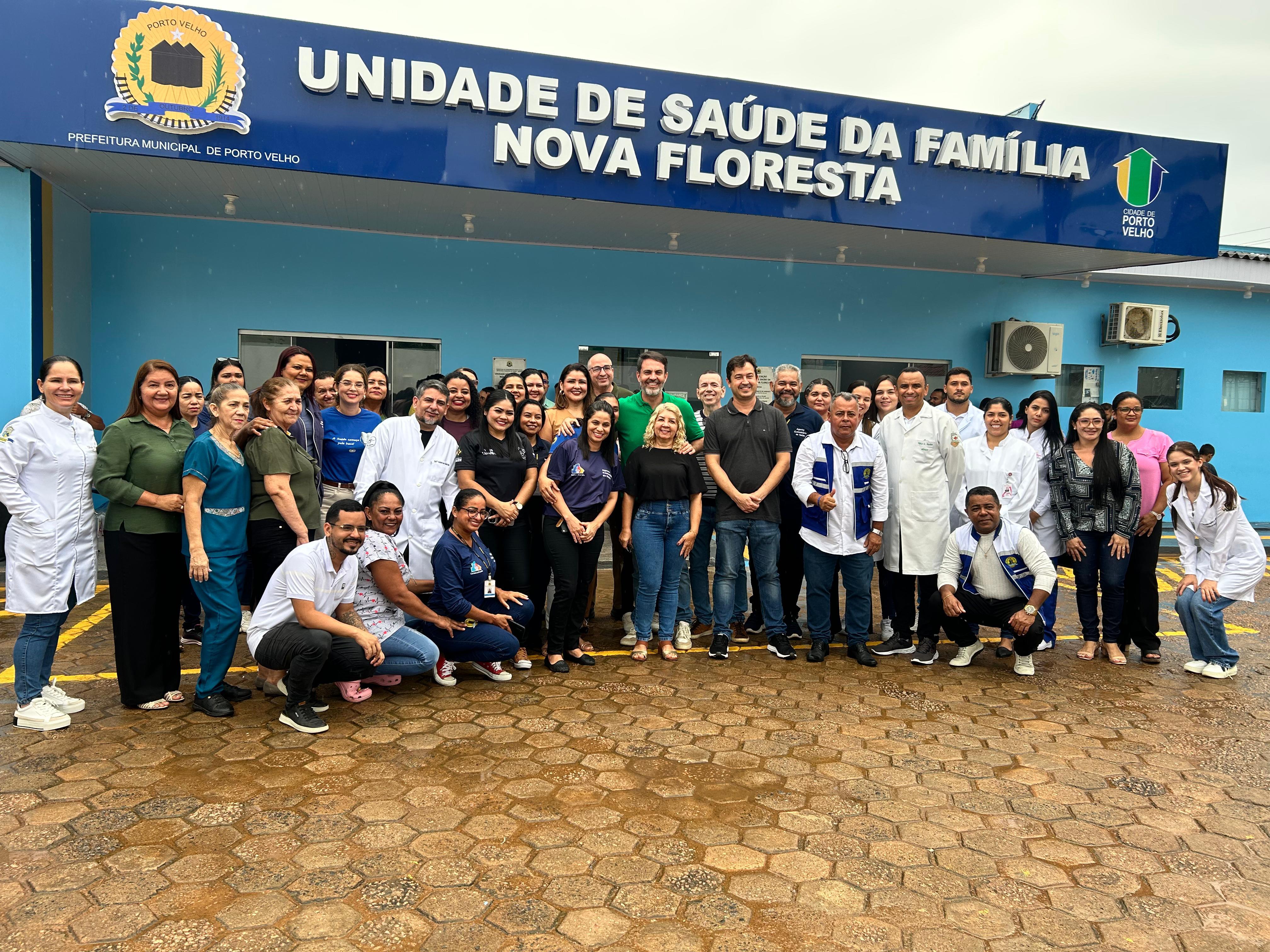 GEDEÃO NEGREIROS: Vereador prestigia entrega da revitalização da Unidade de Saúde da Família Nova Floresta