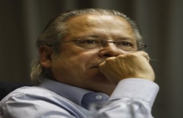 CONDENADO - Pena mínima pode livrar Dirceu de prisão em regime fechado