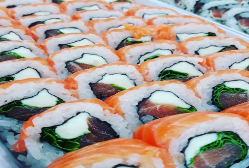 IMPERDÍVEL - Hoje tem festival de sushi no Heverton Sushiman