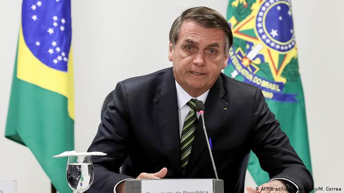 MANIFESTAÇÃO: Bolsonaro defende excludente de ilicitude contra protestos violentos