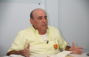 ELEIÇÕES 2012 - Mario Português apresenta propostas no programa Fique Ligado