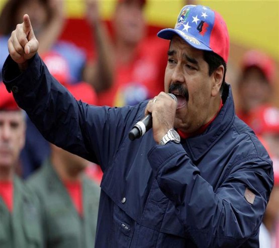 LUNÁTICO – Maduro convoca “rebelião” contra invasão dos EUA 