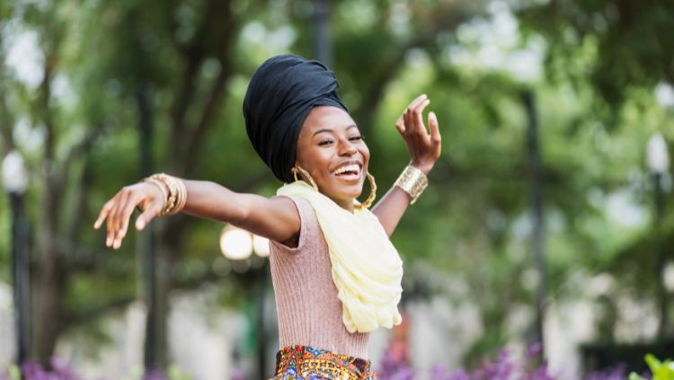 MULHERES: Projeto de extensão da Unir leva dança à Vila Princesa; atividade inicia neste sábado