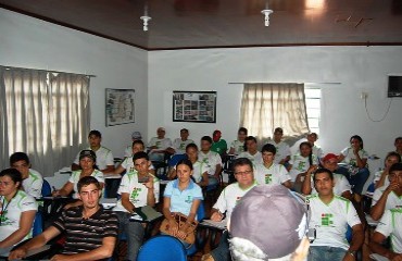 Técnicos da Embrapa e Emater de Ouro Preto ministram palestras para alunos de Instituto federal