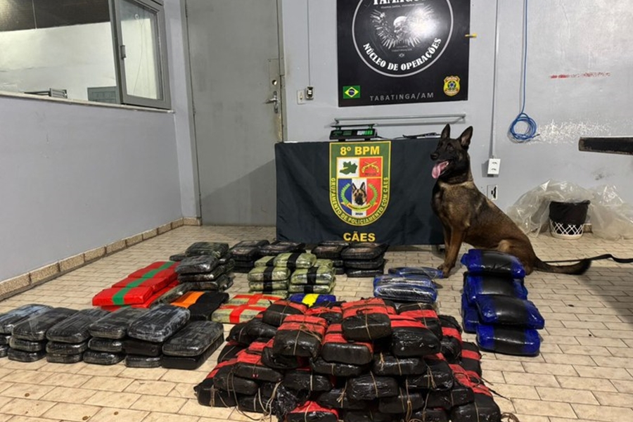 AÇÃO: PF e PM apreendem mais de 170 kg de droga em Tabatinga/AM