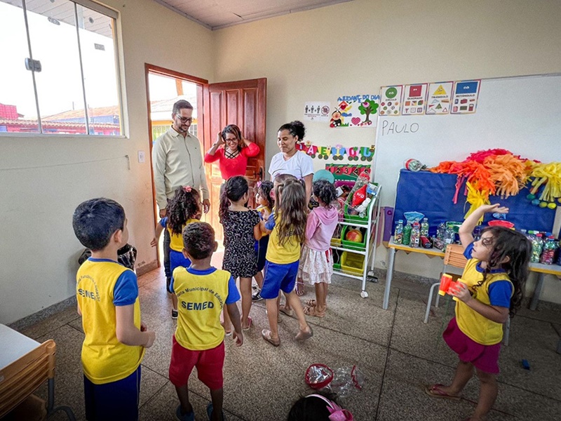 EDUCAÇÃO: Anderson Pereira entrega salas de aulas e refeitório em escola de Porto Velho