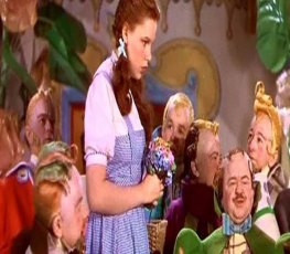 Ex-marido diz que Judy Garland foi abusada por anões em ‘Mágico de Oz’