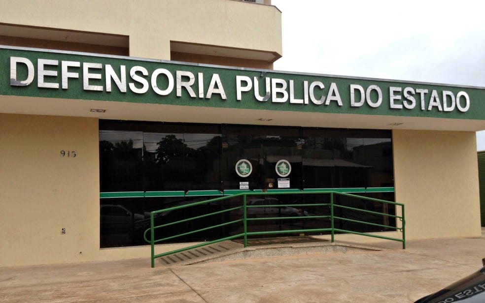 PANDEMIA: Defensoria entra com Ação Civil Pública para obrigar faculdades a reduzir mensalidades 