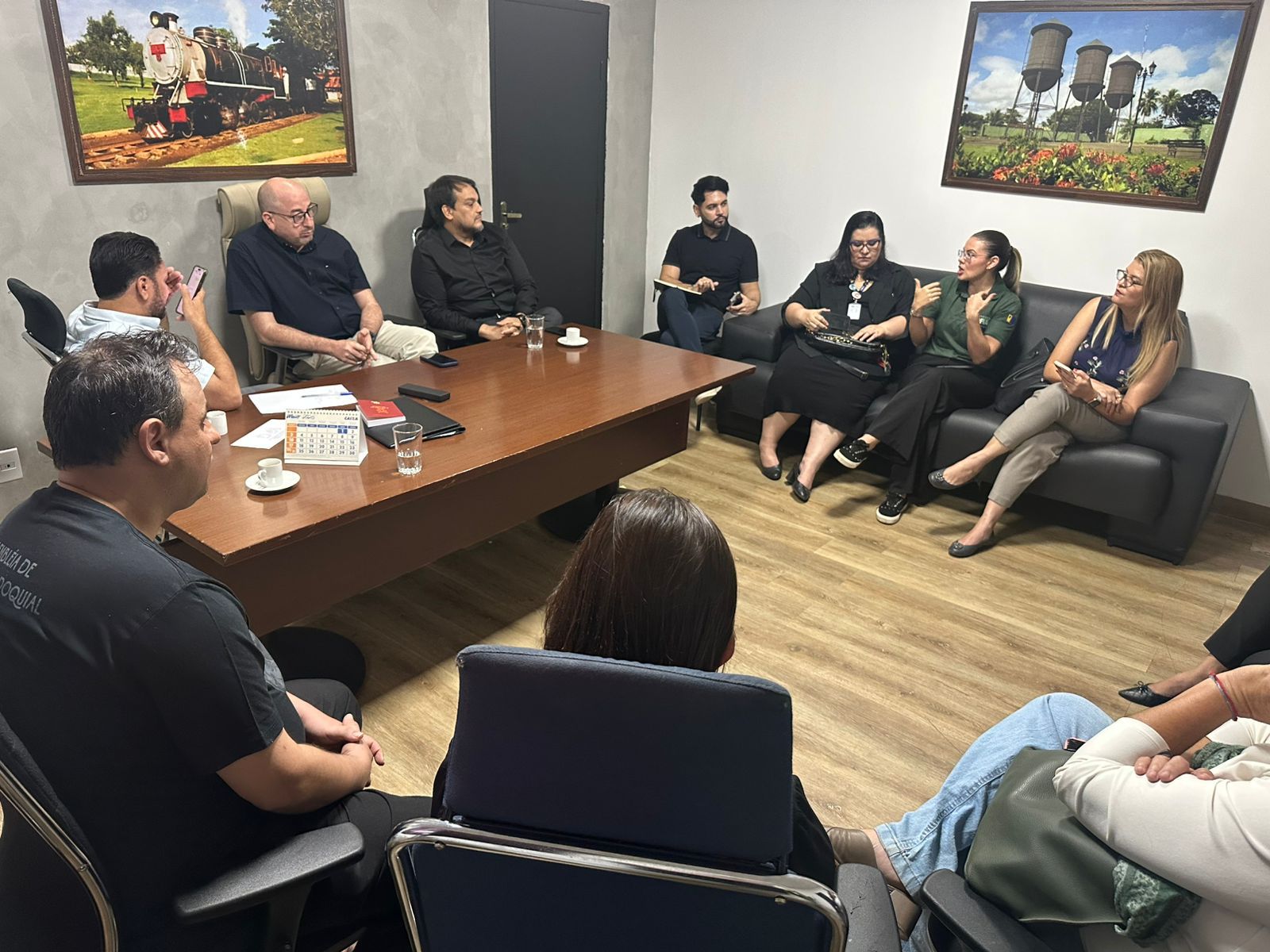 GEDEÃO NEGREIROS: Vereador recebe SEMIAS para alinhar políticas de assistência social em Porto Velho