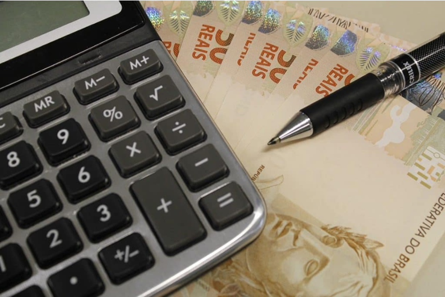 DEBATE: Economia iniciará ano com discussão sobre impostos e novo marco fiscal