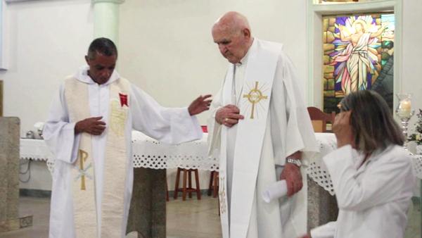 PESAR: Corpo do Dom Antônio Possamai é velado no centro de Ji-Paraná