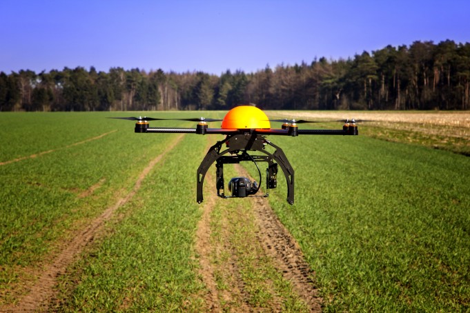 Drone se torna aliado na produção agrícola no Brasil