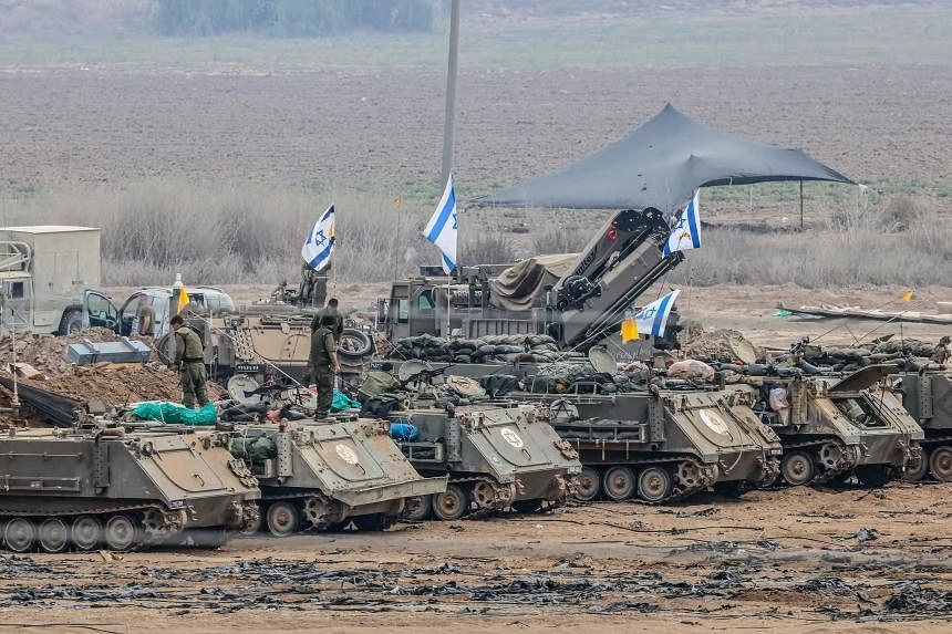 GUERRA: Exército israelense cerca Cidade de Gaza