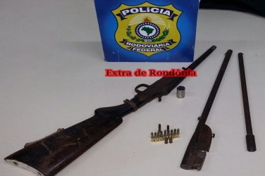 Policiais apreendem espingarda de idoso