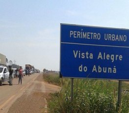 PROTESTO – Moradores de Vista Alegre bloqueiam BR-364, ainda sem previsão de abertura