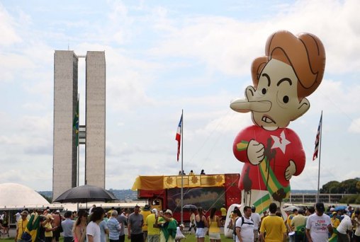 Protestos a favor do impeachment ocorreram em 21 capitais