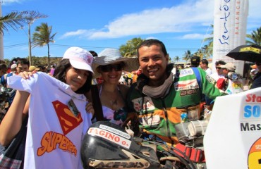 SERTÕES 2010 - Festa na chegada do rondoniense João Tagino em Fortaleza (CE), piloto leva dois troféus - VIDEO