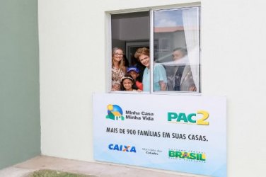 Governo suspende verbas do Minha Casa para os mais pobres