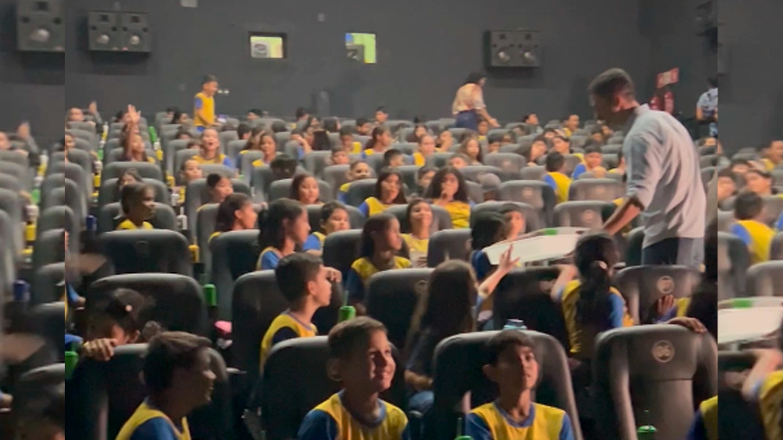 LAZER EDUCATIVO: Prefeitura lança 'Cine Escola' e leva alunos ao cinema em Porto Velho
