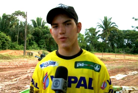 Piloto rondoniense é o Brasil em competição internacional de Motocross