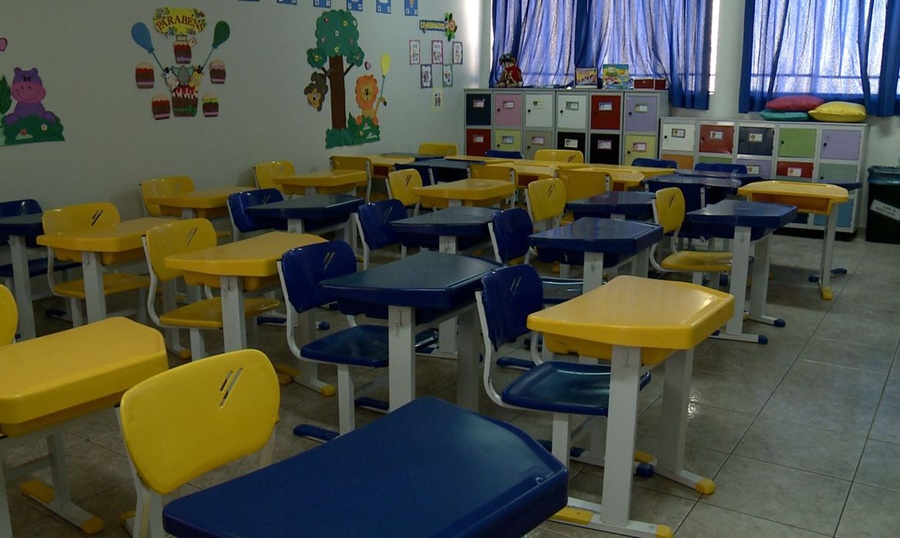 CONTAS: Pais podem negociar reajuste nas mensalidades com as escolas