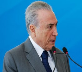 Temer confirma reunião com delator, mas nega 'negócios escusos'