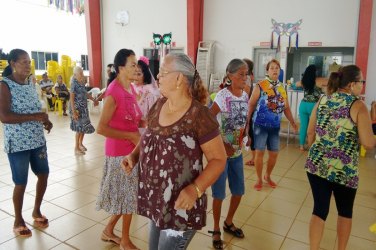 Prefeitura realiza o tradicional carnaval dos idosos