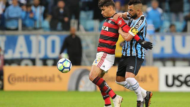 COPA DO BRASIL: Fla marca no último minuto e arranca empate contra o Grêmio