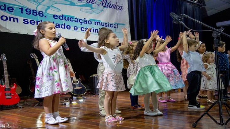 TEATRO BANZEIROS:  Recital de música em prol do Núcleo de Apoio à Criança com Câncer encerra hoje,03