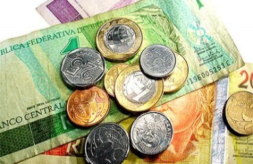 Salário mínimo necessário para o básico deveria ser de mais de R$ 2 mil reais